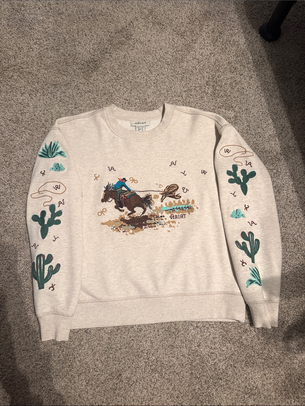 Ariat Cream Crewneck Sweatshirt with Western Rodeo Embroidery - Picture 1 of 1